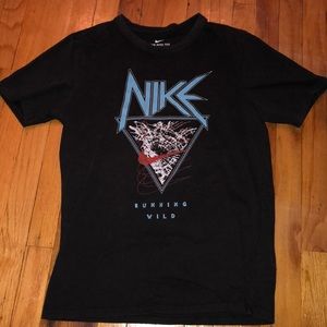 Nike Men’s Logo T-Shirt